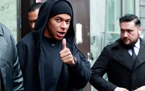kylian-mbappe-an-tu-1